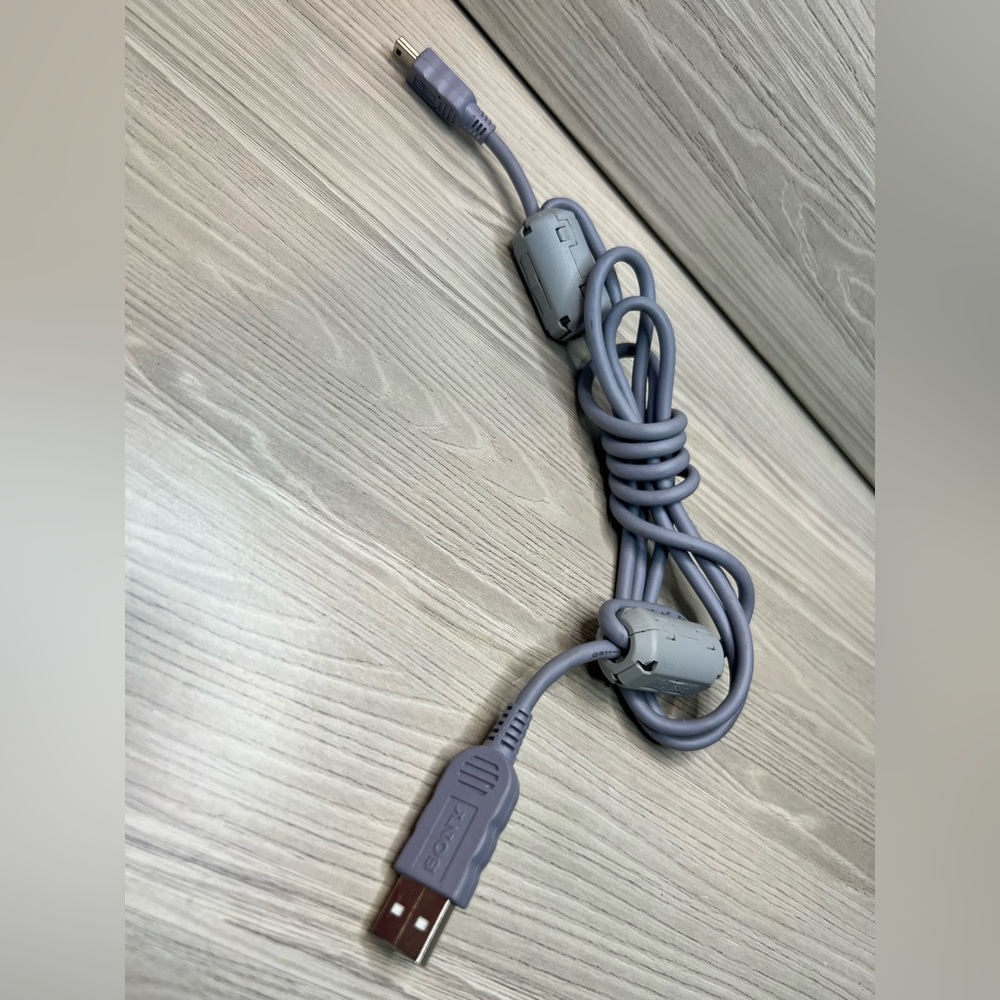Sony‎ Cable Camera Data Sync Transfer USB A to Mini USB TDK ZCAT 2035-0930